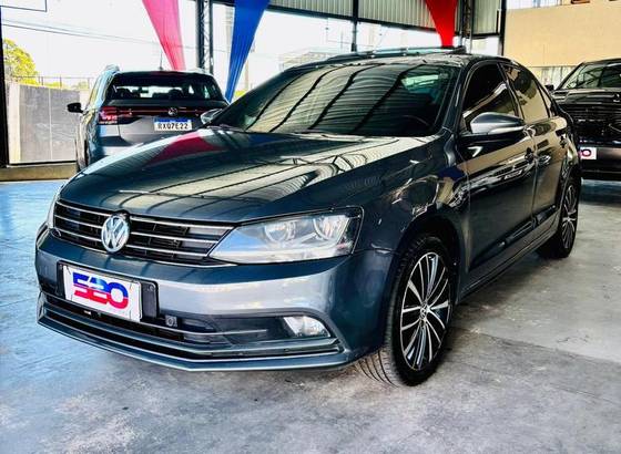 VOLKSWAGEN JETTA 1.4 16V TSI COMFORTLINE GASOLINA 4P TIPTRONIC VOLKSWAGEN JETTA 1.4 16V TSI COMFORTLINE GASOLINA 4P TIPTRONIC
